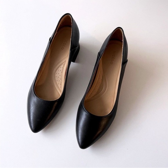 Nisolo Fiorela Go-To Mid Heel Black Leather Pumps Pointed Toe Chic Shoes Size 7 - Picture 3 of 6